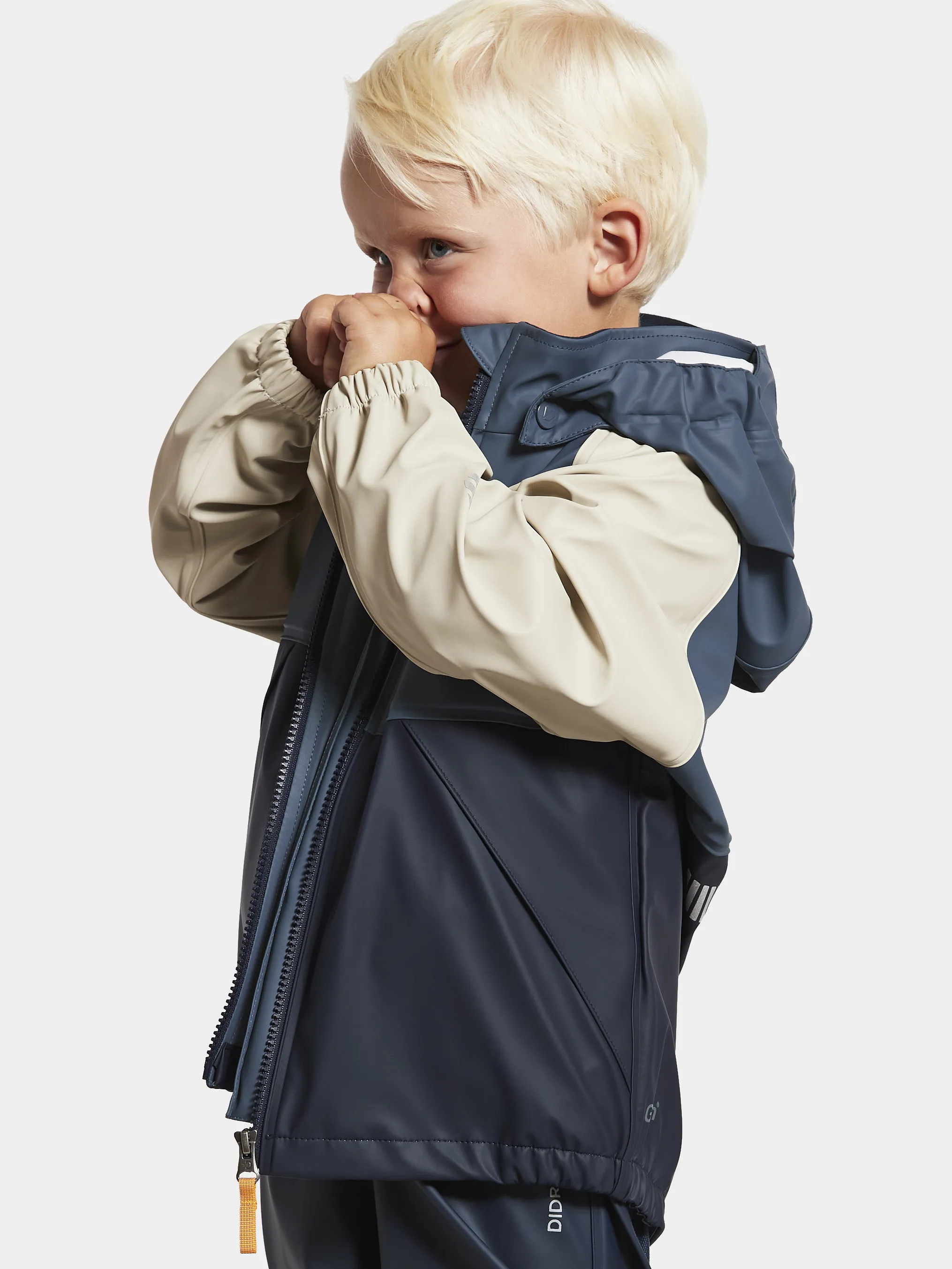 Didriksons Kids&#x27; Pike Jacket True Blue | Buy Didriksons Kids&#x27; Pike Jacket True Blue here | Outnorth