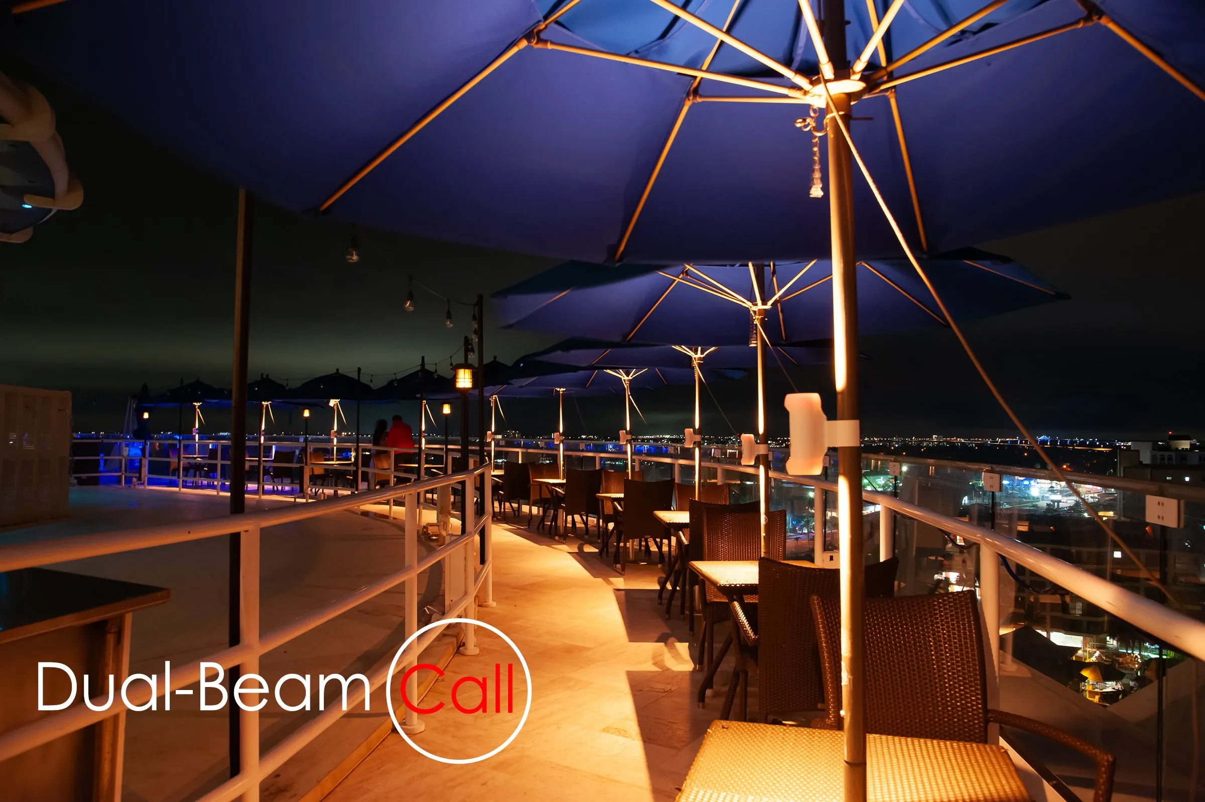 Dual Beam Umbrella & Table Light System
