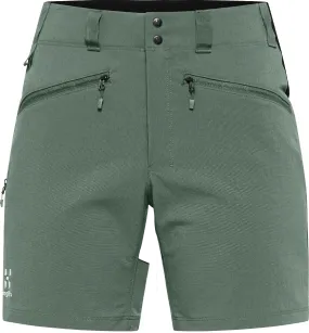 Haglöfs Women&#x27;s Mid Standard Shorts Fjell Green/True Black | Buy Haglöfs Women&#x27;s Mid Standard Shorts Fjell Green/True Black here | Outnorth